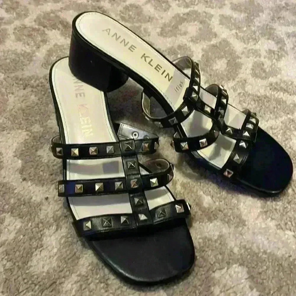 Anne Klein iflex Rachel slides studded size 9M - Picture 5 of 5